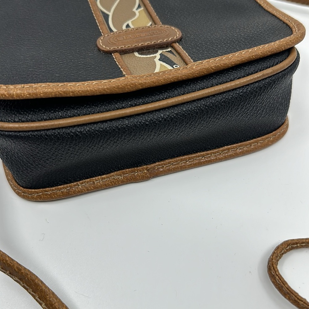 Authentic Leonard Paris N.C. 19294 sling Bag crossbody bag Made in Italy - Picture 10 of 13